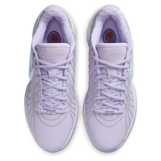 Nike LeBron XXI